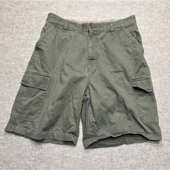 Foot Locker Other - Foot Locker Green Flat Front Men's Cargo Shorts Size 36" Waist 9" Inseam